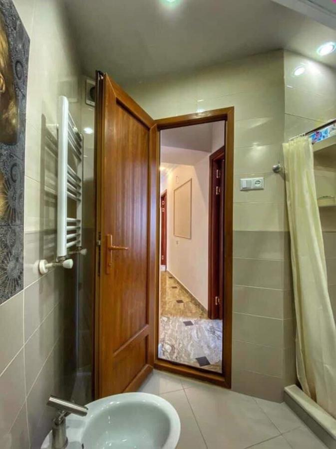 Apartment Dolphin Batum Dış mekan fotoğraf